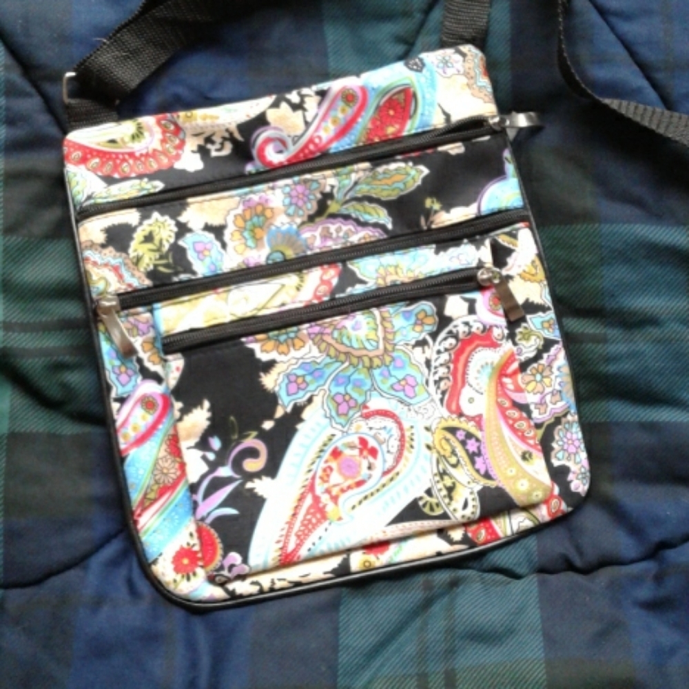 Crossbody purse